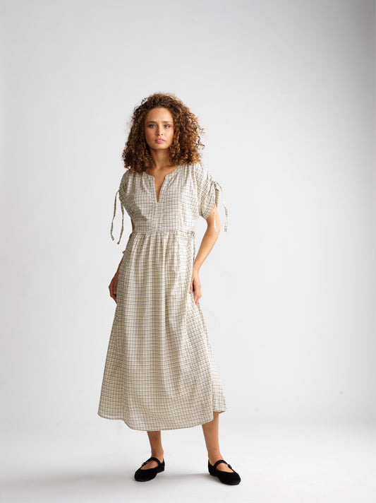 Robe Agneska Horizon Glow