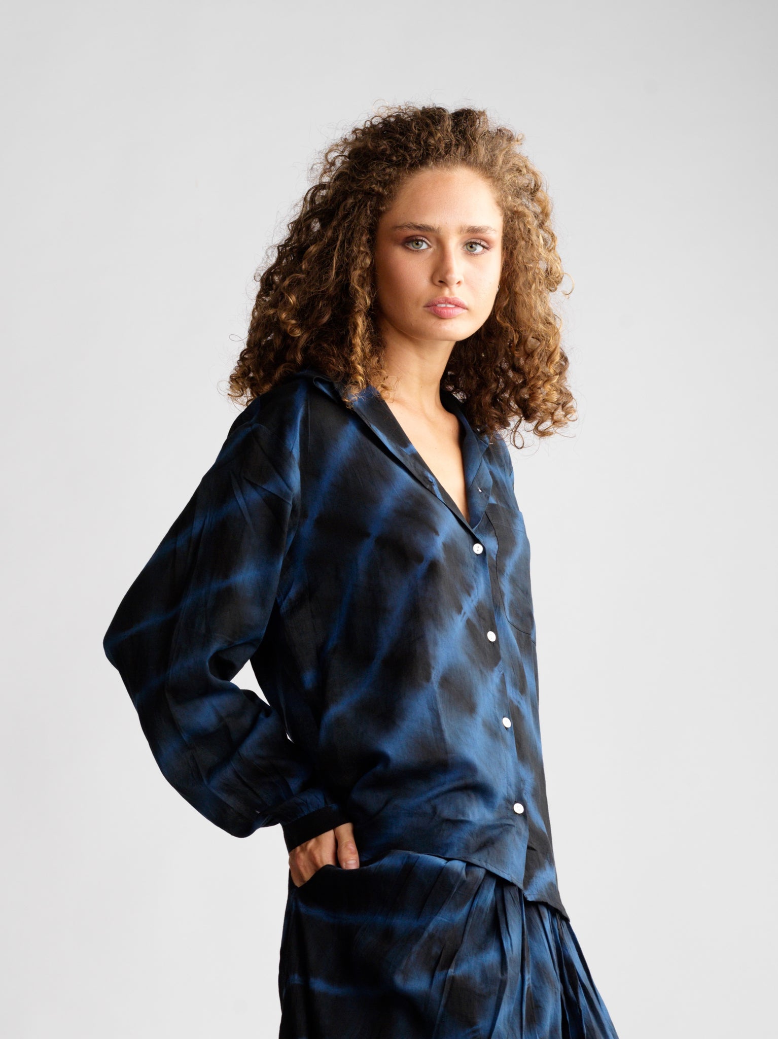 Top Rose Shibori Abyss
