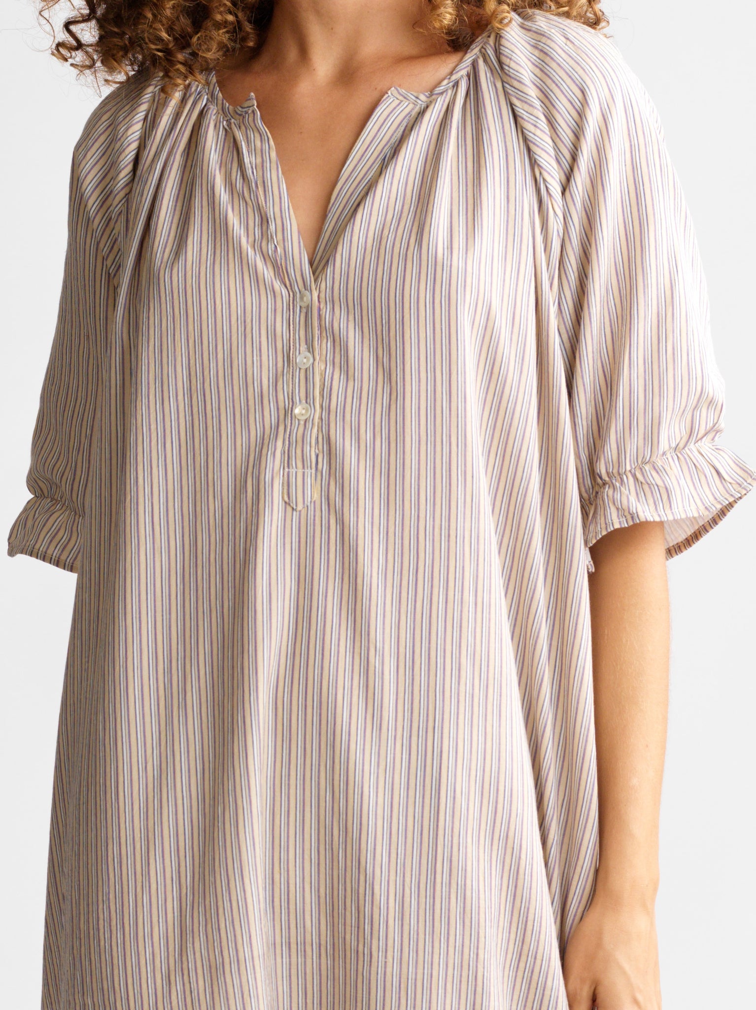 Robe Louise Latte