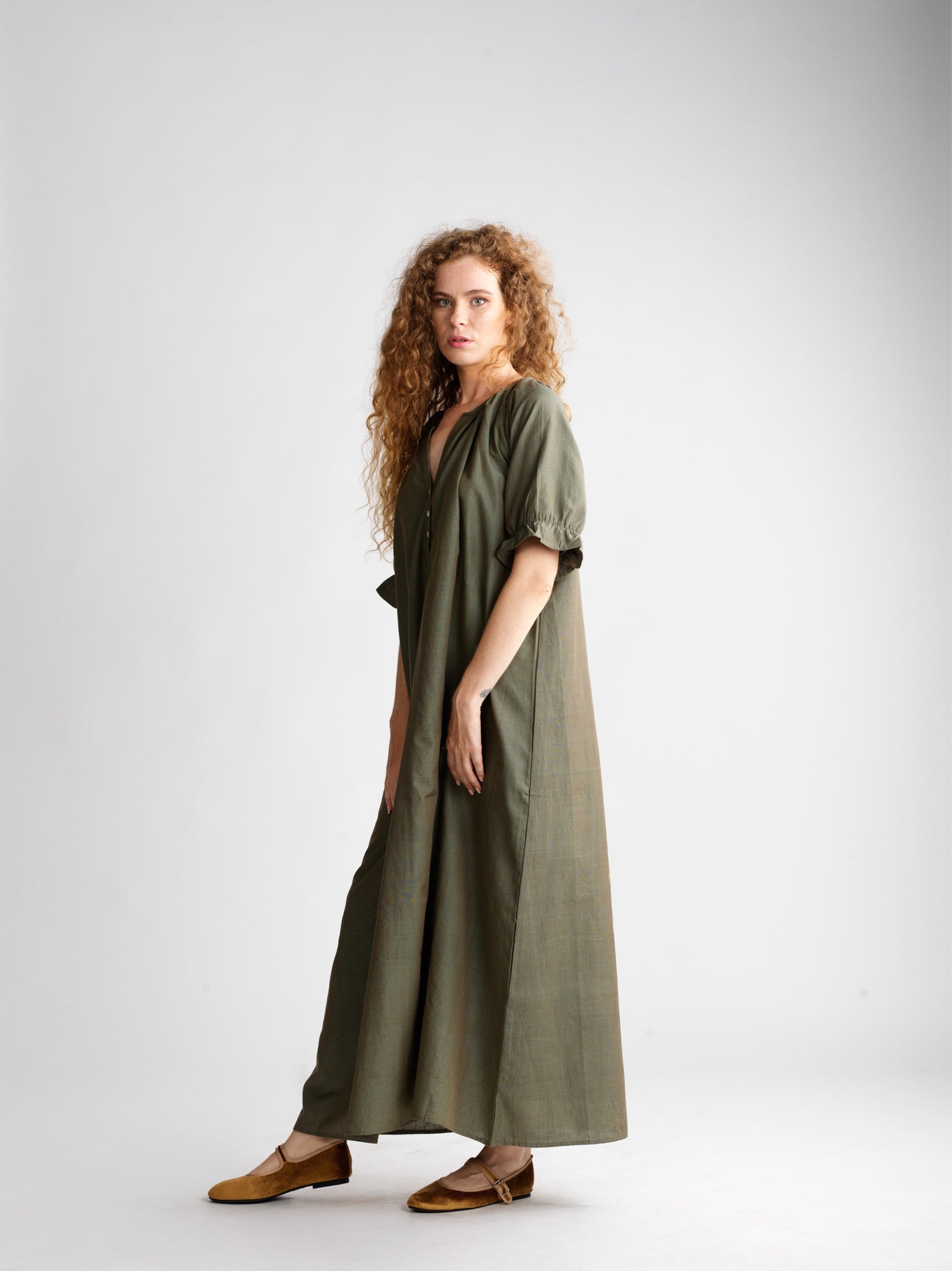 Robe Louise Khaki Essence