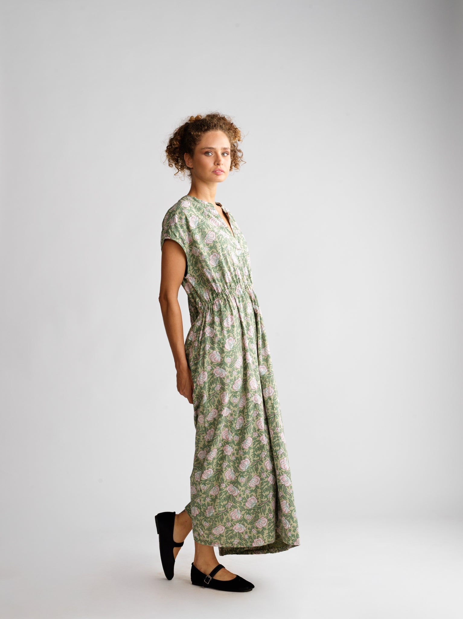Robe Marie Green Flowers