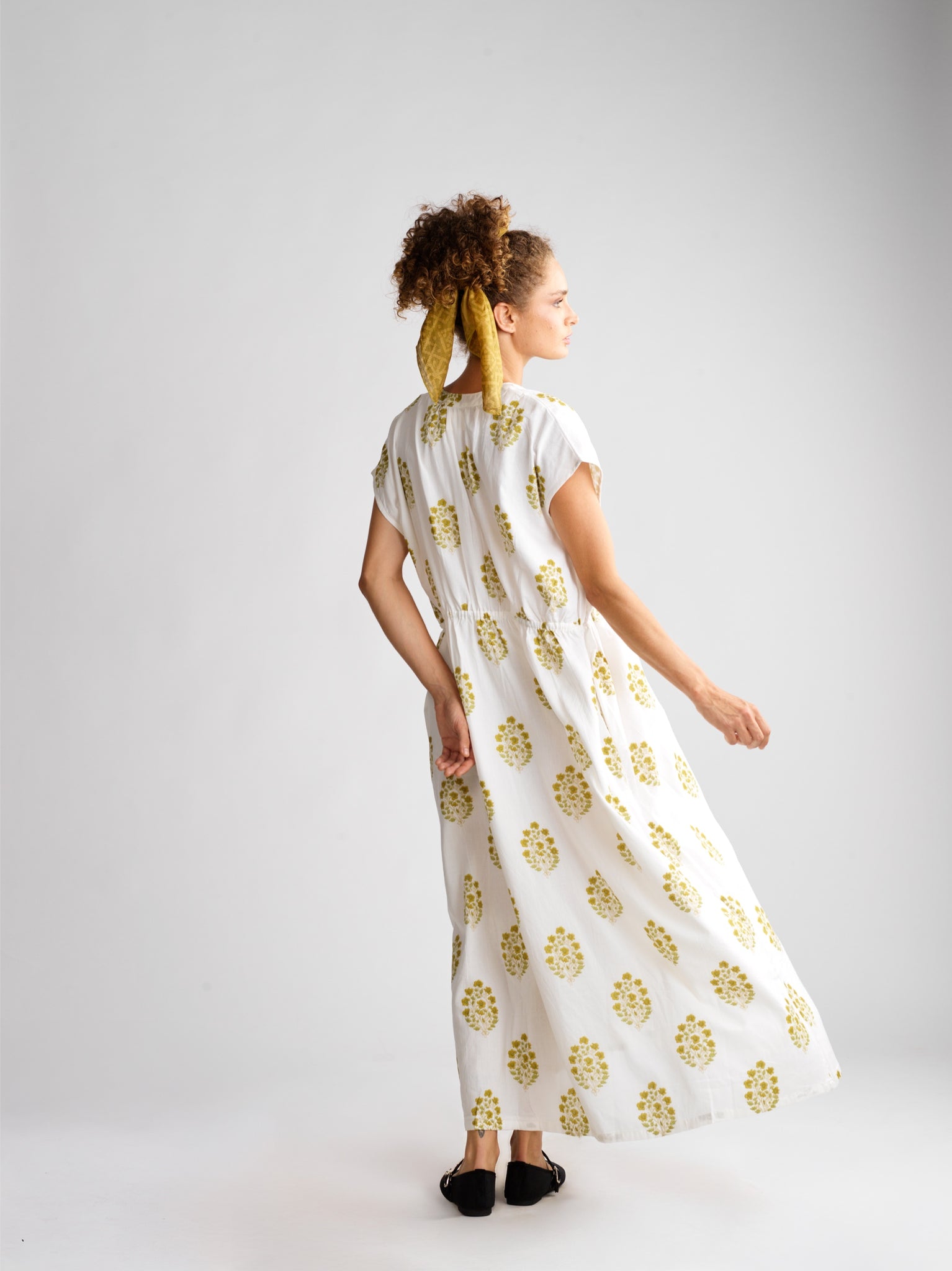 Robe Marie Olive Bloom
