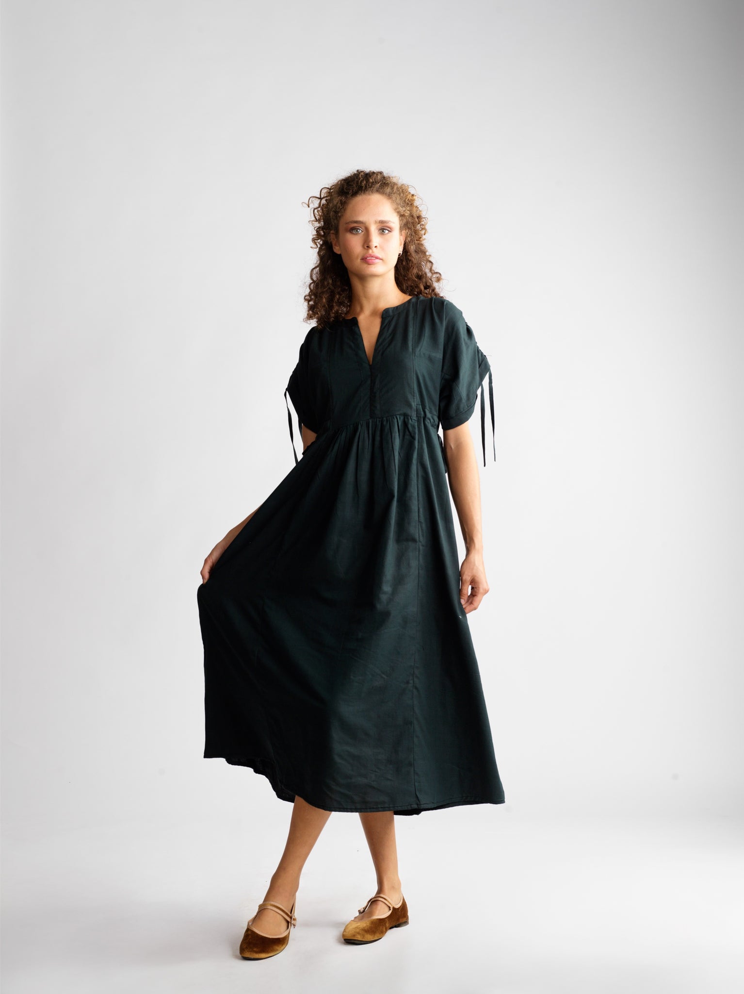 Robe Agneska Deep Black
