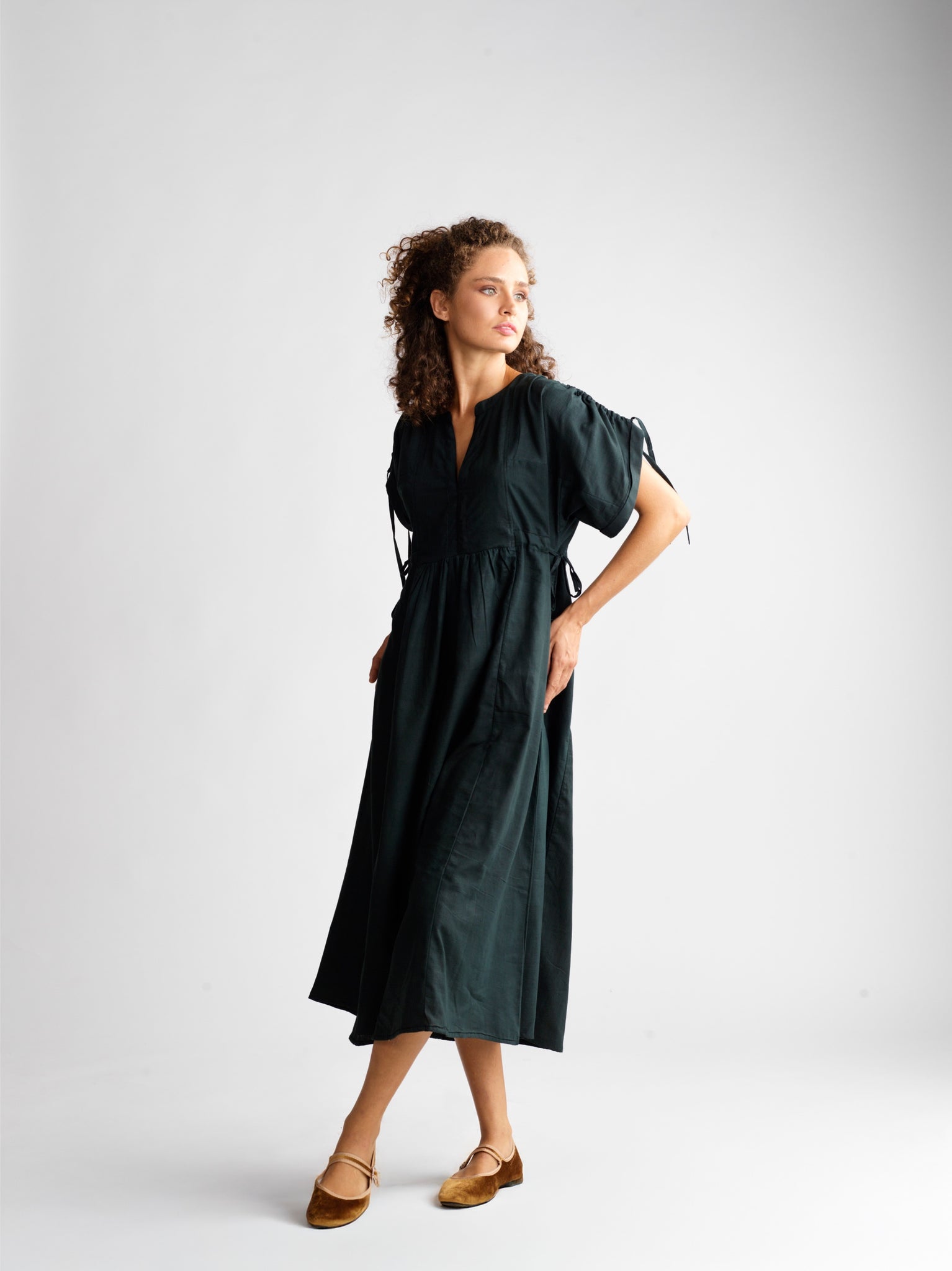 Robe Agneska Deep Black